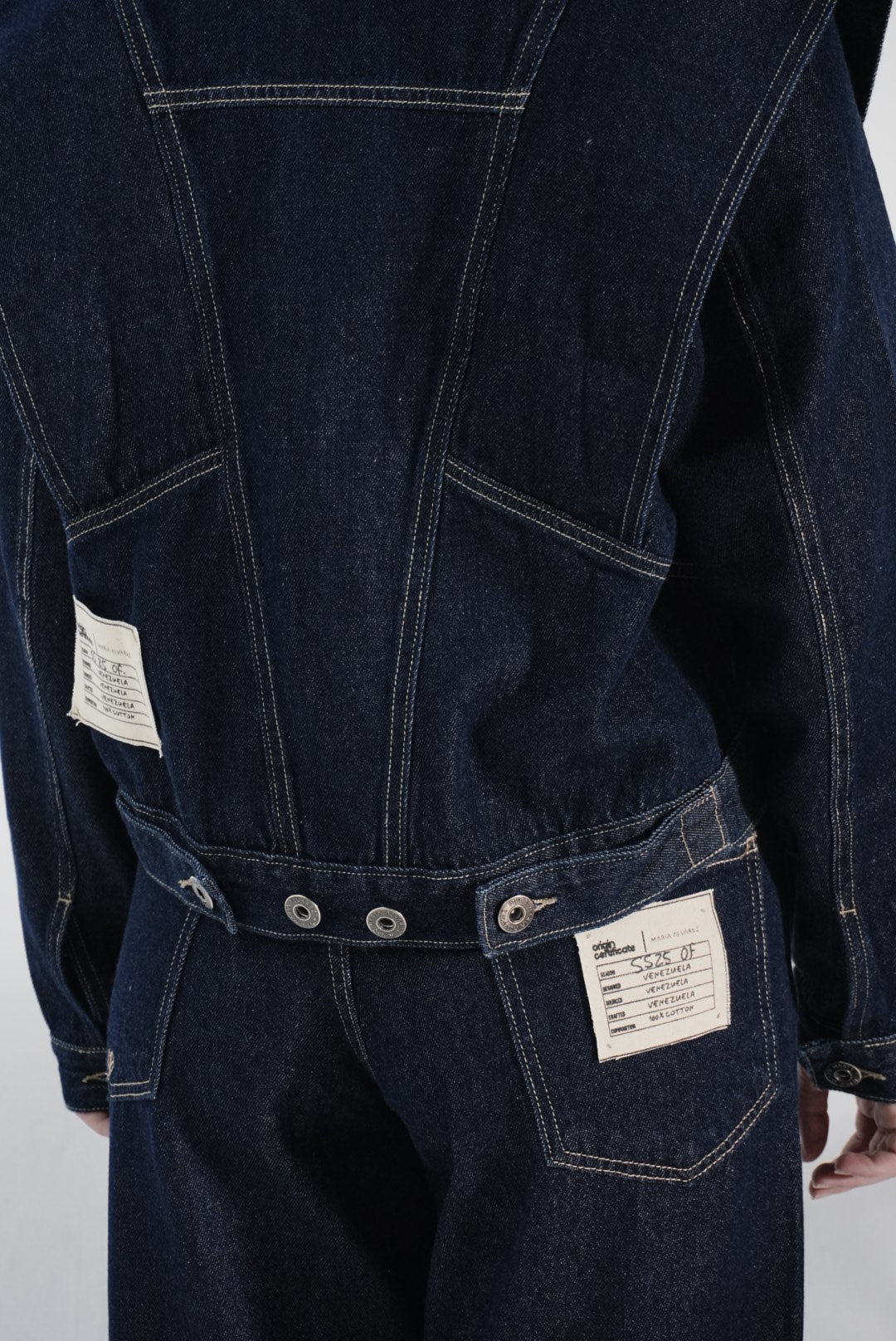 MARIA ÁLVAREZ - THE FIRST JACKET