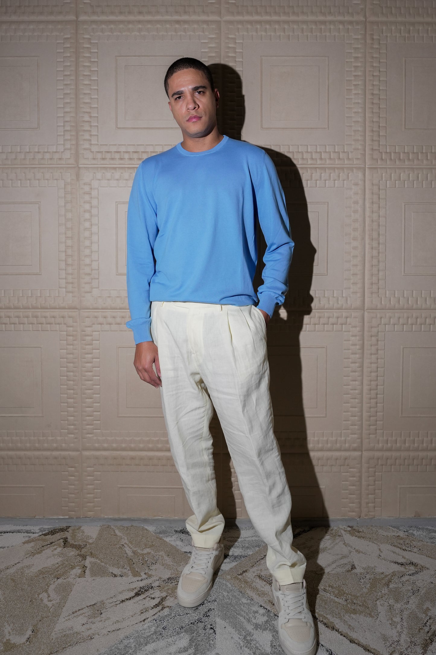 ADRIANO BULGHERONI - SWEATER CUELLO REDONDO AZUL