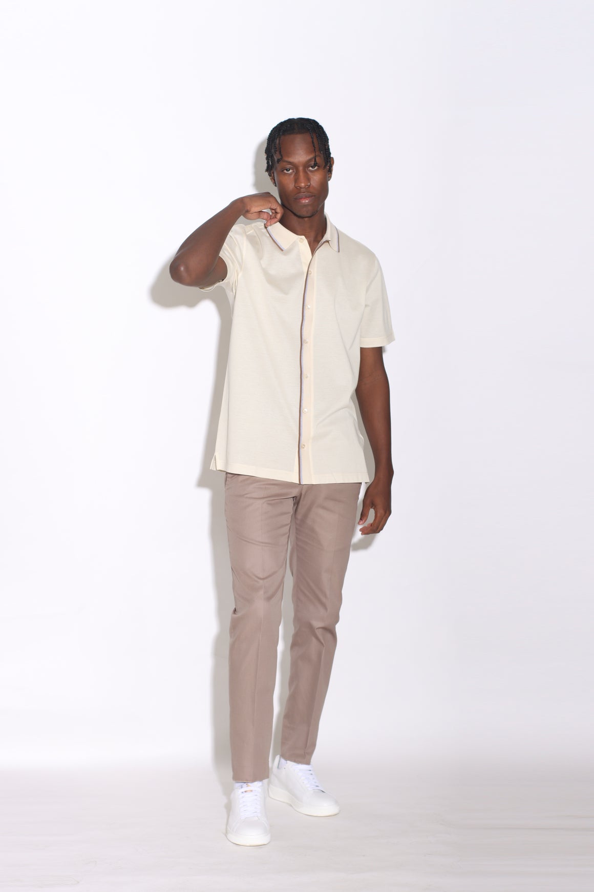 ADRIANO BULGHERONI - CAMISA BEIGE