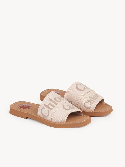 CHLOÉ - FLAT SANDALS (BEIGE)