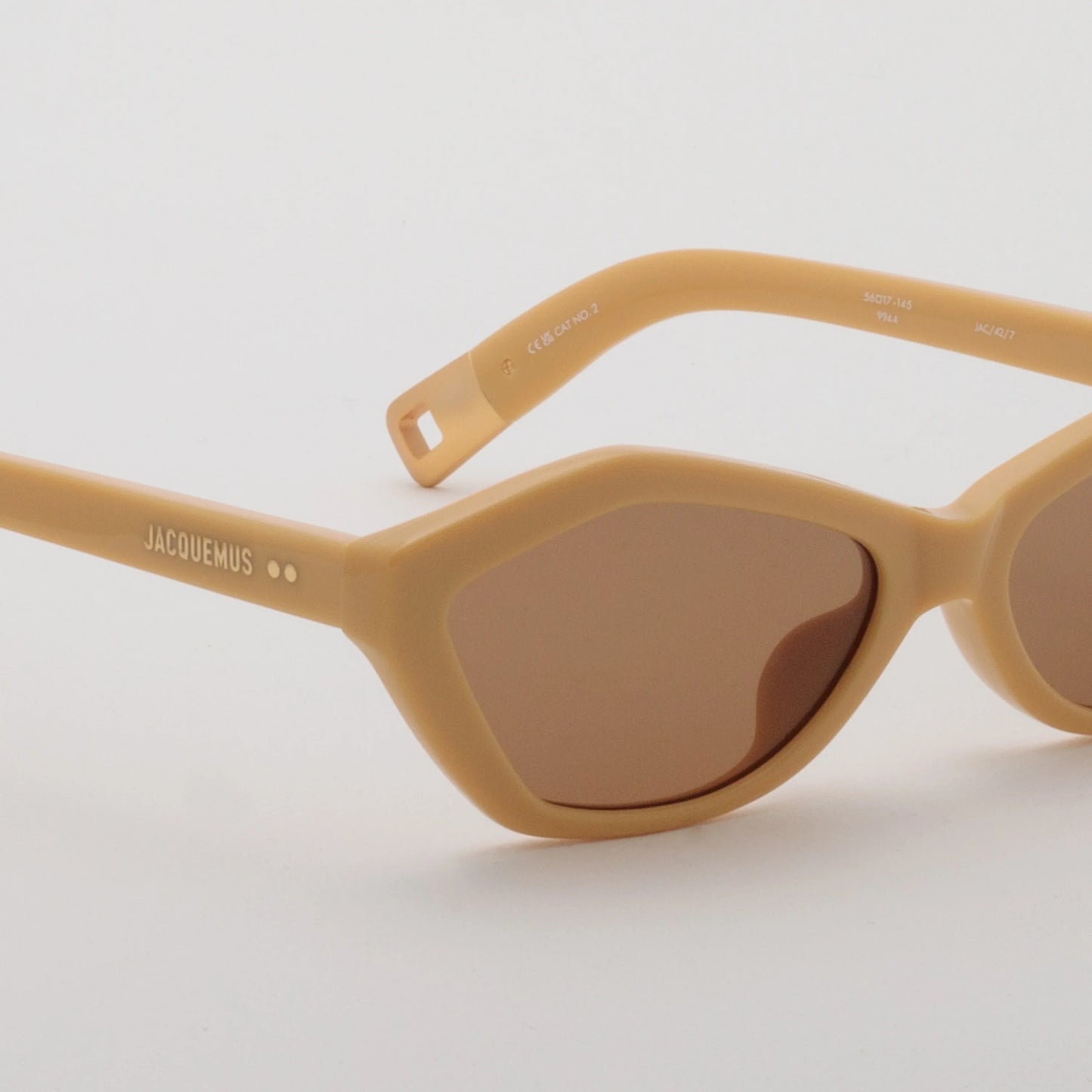 JACQUEMUS - BAMBINO BANANA / MATT GOLD / BROWN