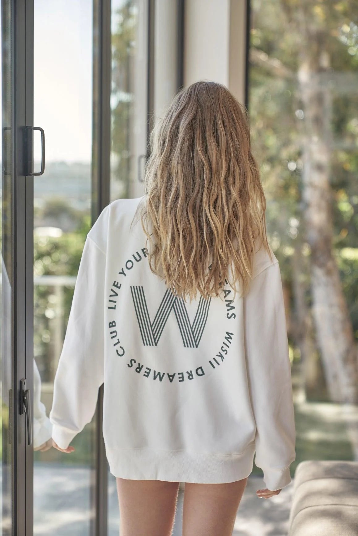 WISKII - CLASSIC CREWNECK SWEATSHIRT